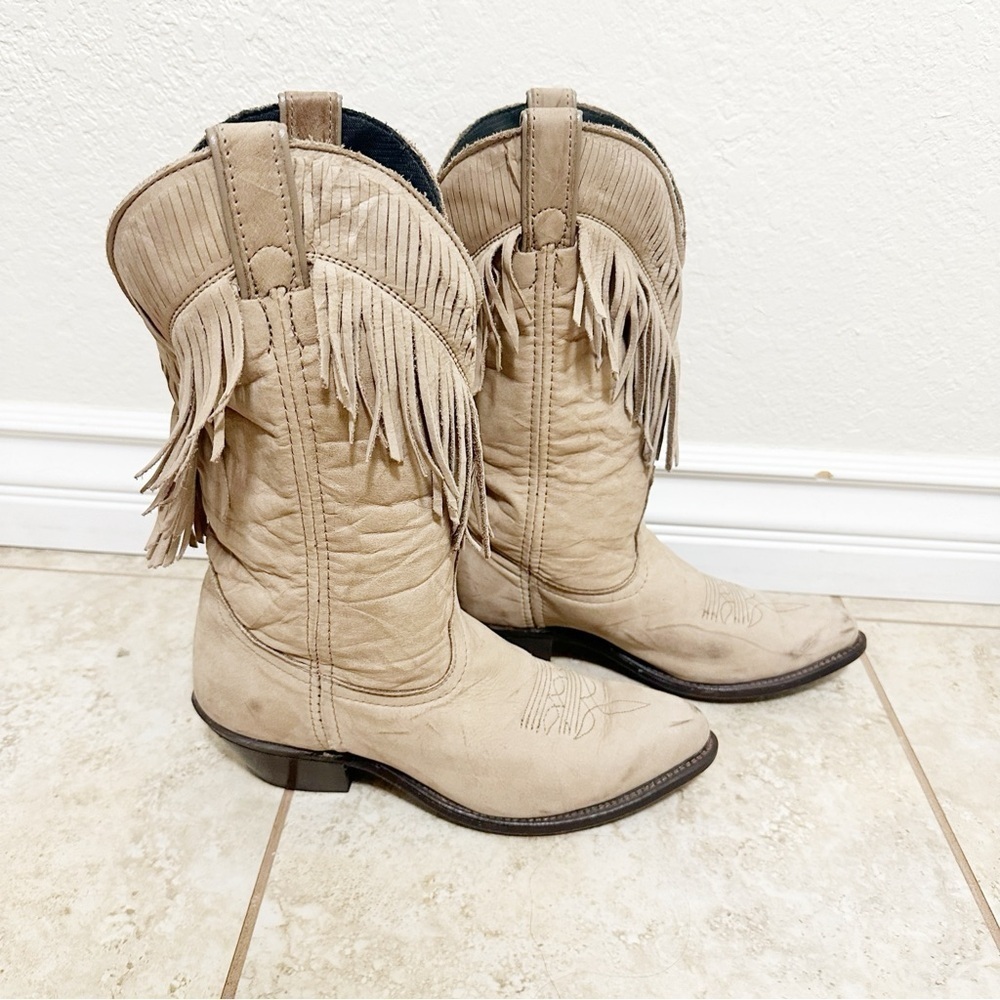 Laredo 7 Brown Leather Fringe Western Boot Coastal Cowgirl Rodeo size 7.5